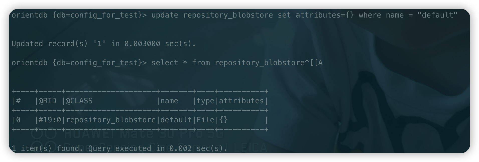 可以设置为空字典